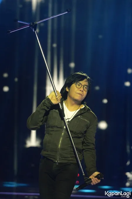 Foto Ari Lasso