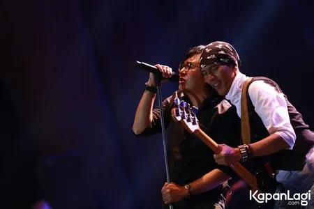 Foto Ari Lasso