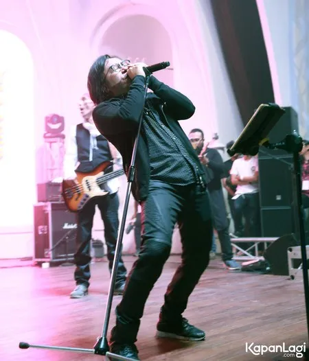 Foto Ari Lasso