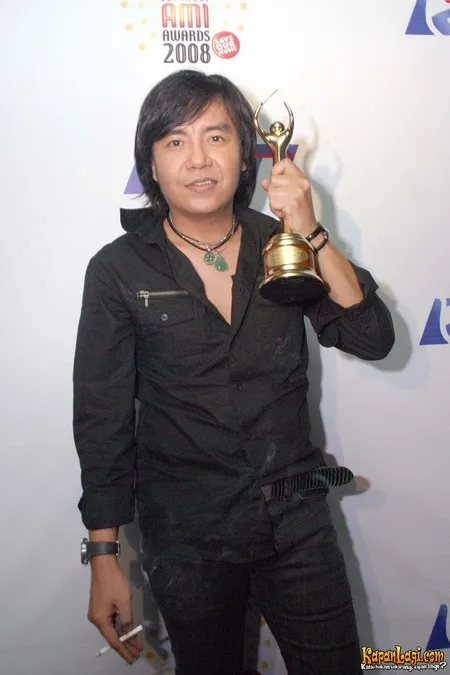 Foto Ari Lasso