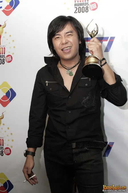 Foto Ari Lasso