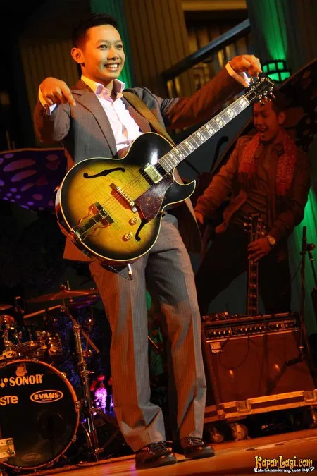 Foto Ari Pramundito