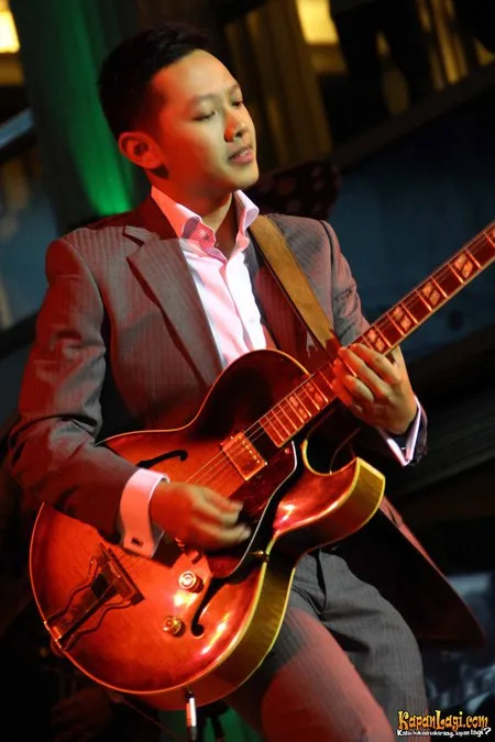 Foto Ari Pramundito