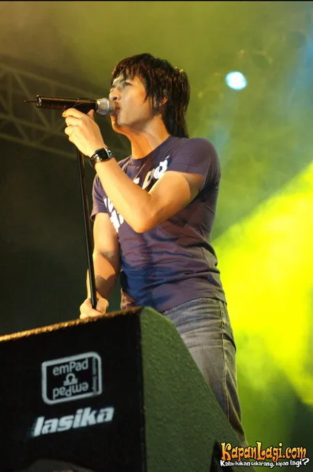 Foto Ariel Peterpan