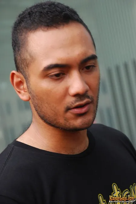 Foto Ario Bayu