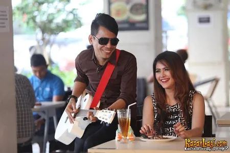 Foto Aris Idol