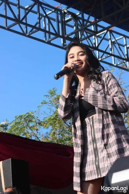 Foto Arlida Putri