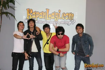 Foto Armada Band
