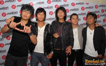 Foto Armada Band