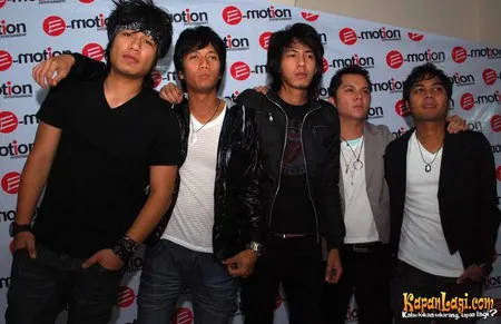 Foto Armada Band