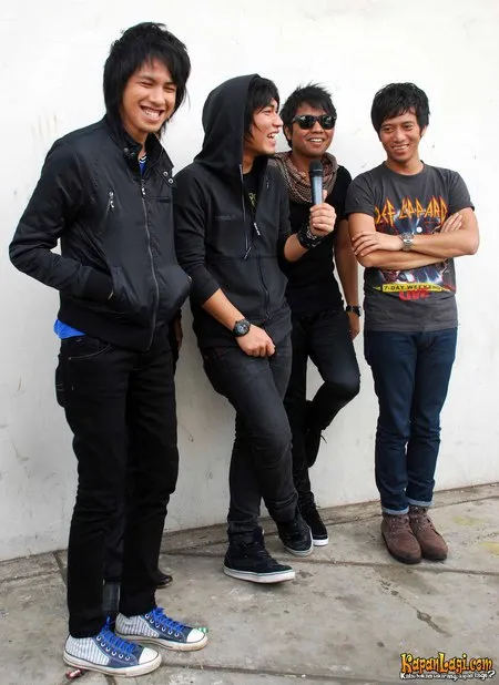 Foto Armada Band
