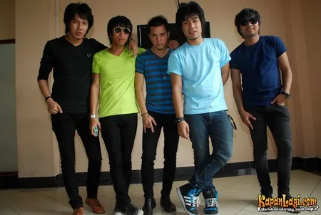 Foto Armada Band