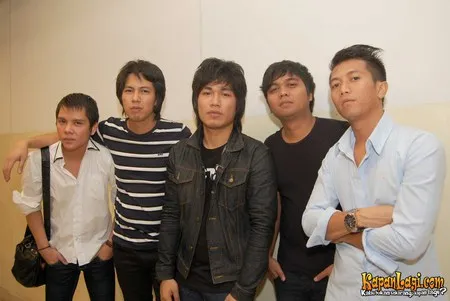 Foto Armada Band