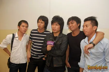 Foto Armada Band