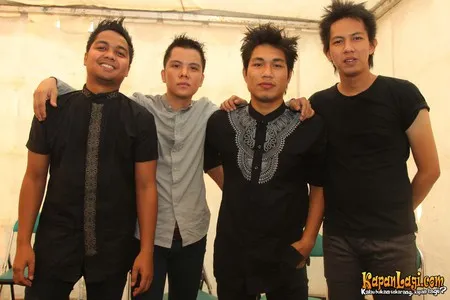 Foto Armada Band
