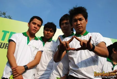 Foto Armada Band