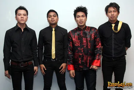 Foto Armada Band