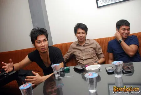 Foto Armada Band