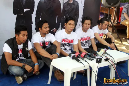 Foto Armada Band