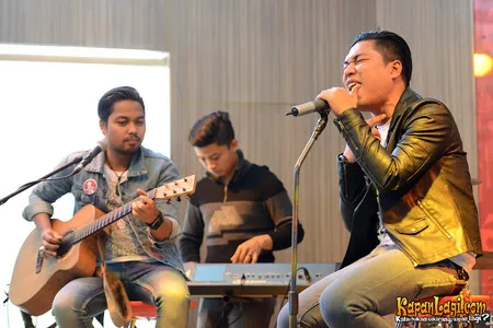 Foto Armada Band