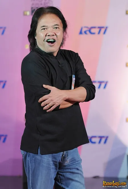 Foto Arswendo Atmowiloto