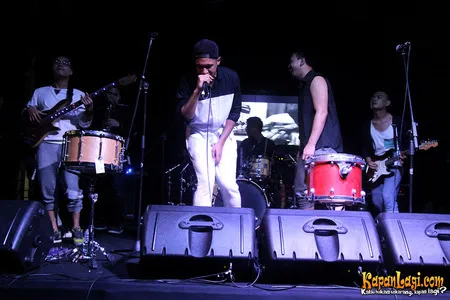 Foto Art Of Tree Band