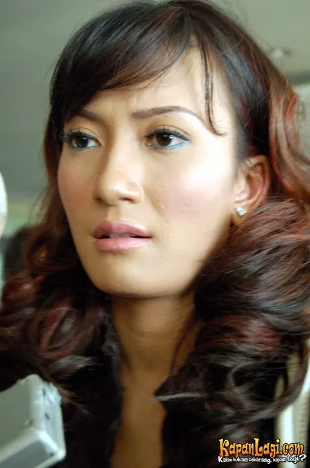 Foto Artika Sari Devi