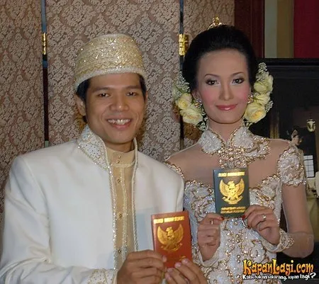 Foto Artika Sari Devi