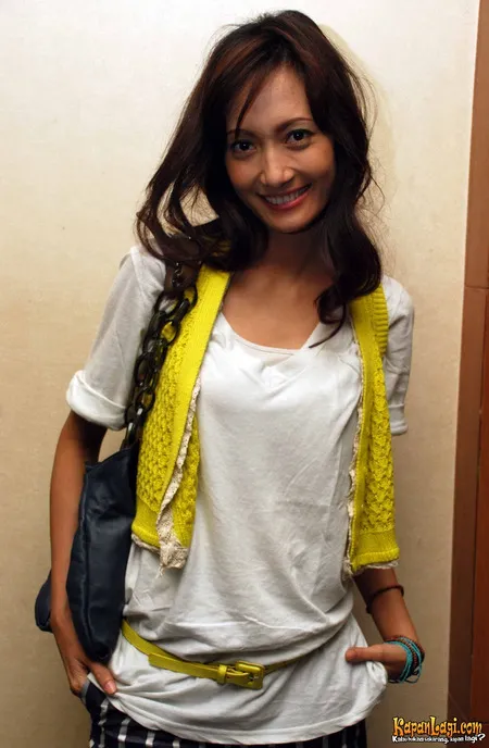 Foto Artika Sari Devi