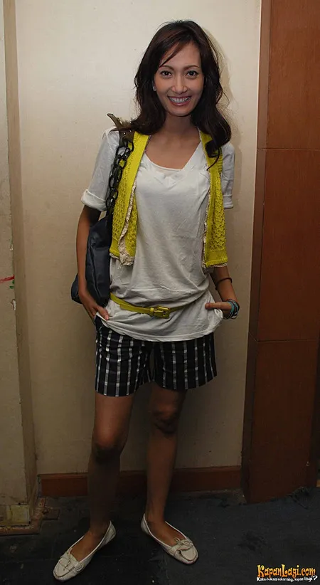 Foto Artika Sari Devi