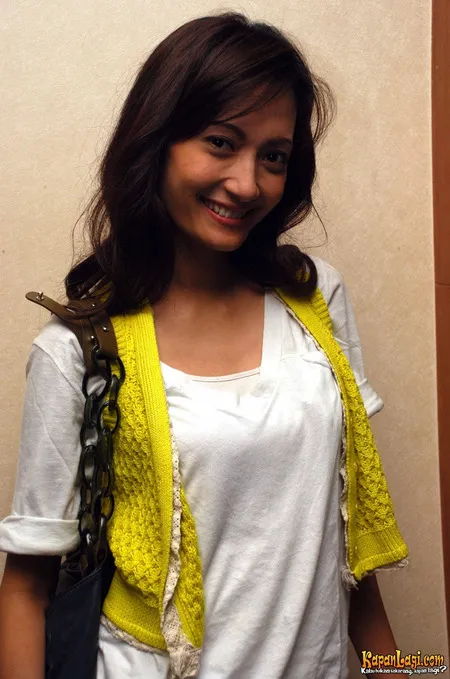 Foto Artika Sari Devi