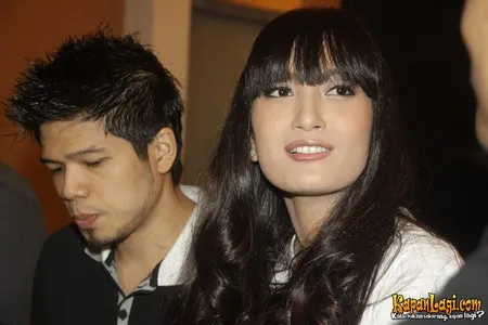 Foto Artika Sari Devi