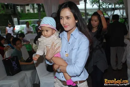 Foto Artika Sari Devi