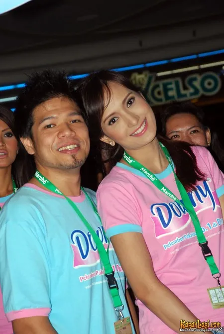 Foto Artika Sari Devi