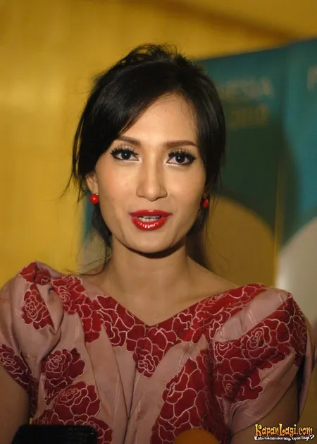 Foto Artika Sari Devi