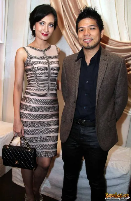 Foto Artika Sari Devi