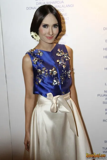 Foto Artika Sari Devi