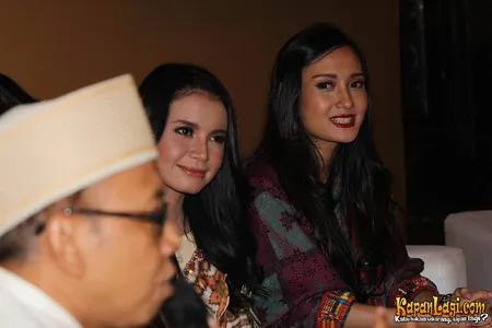 Foto Artika Sari Devi