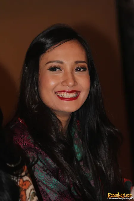 Foto Artika Sari Devi