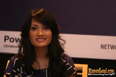 Foto Artika Sari Devi