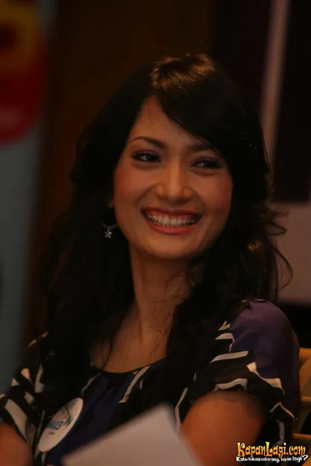 Foto Artika Sari Devi