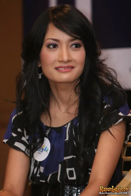 Foto Artika Sari Devi