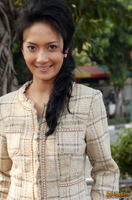 Foto Artika Sari Devi