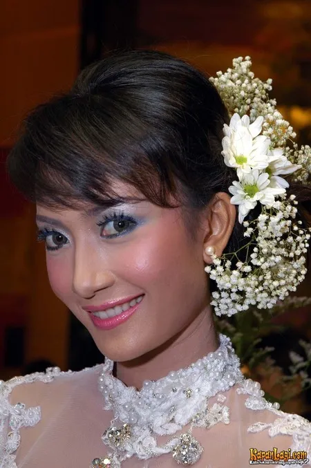 Foto Artika Sari Devi