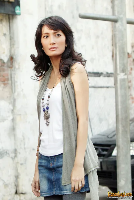 Foto Artika Sari Devi