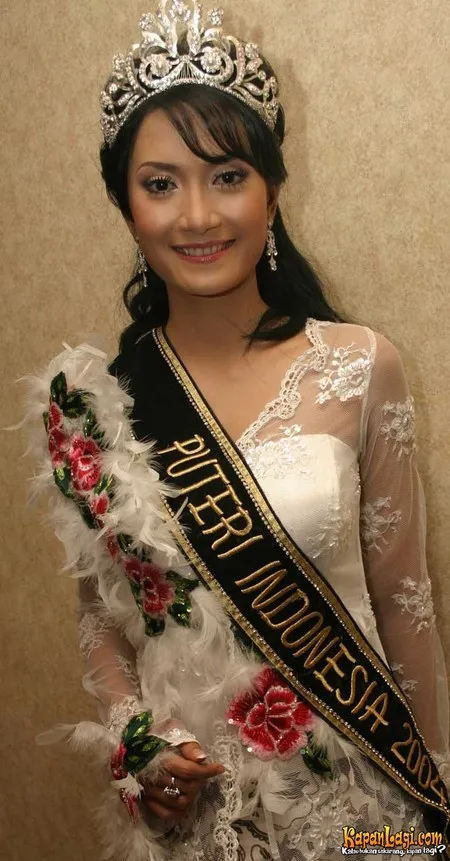 Foto Artika Sari Devi