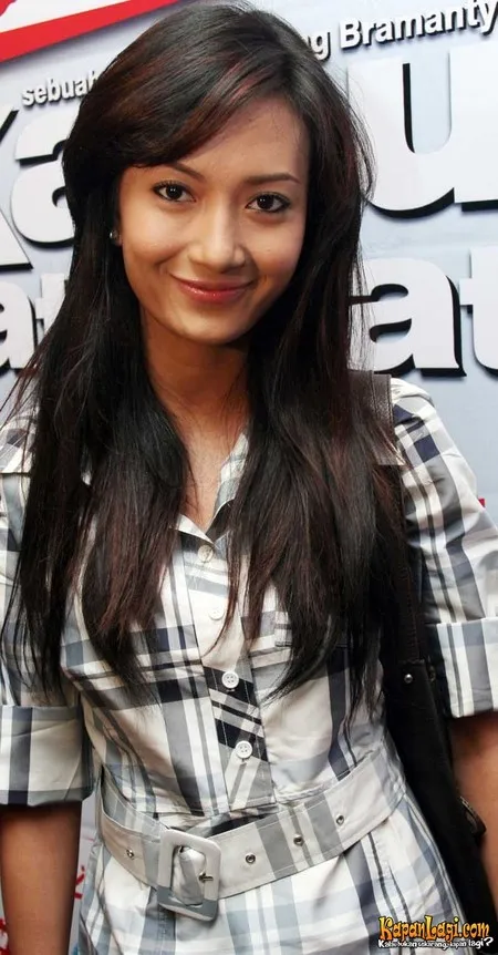 Foto Artika Sari Devi