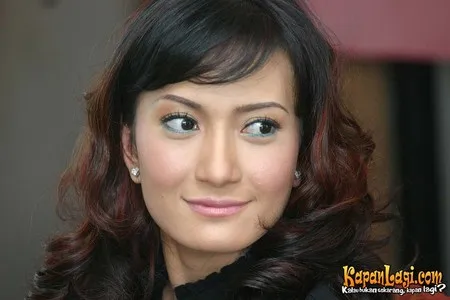 Foto Artika Sari Devi