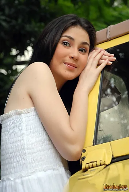 Foto Arumi Bachsin