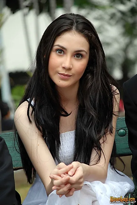 Foto Arumi Bachsin